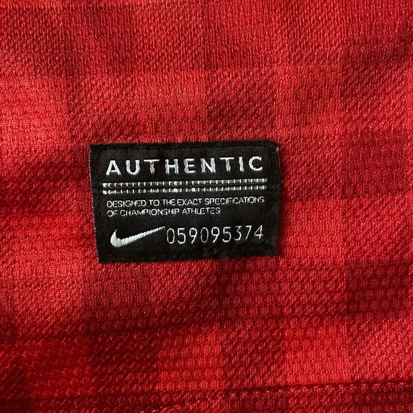 Manchester United Nike Vintage Jersey - Picture 4 of 5